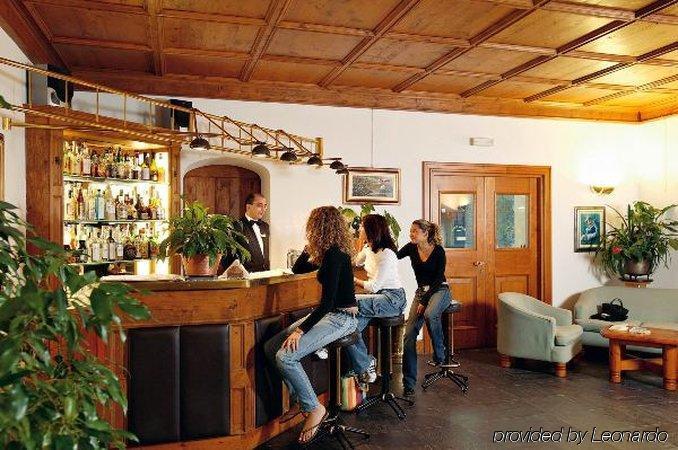 Concordia Parc Hotel Cortina d'Ampezzo Restaurant photo